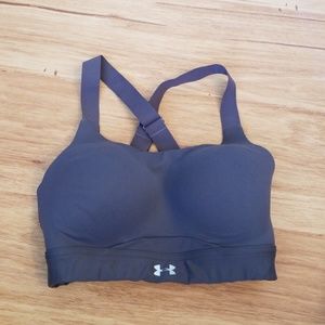 Under Armour Eclipse Sports Bra 32D